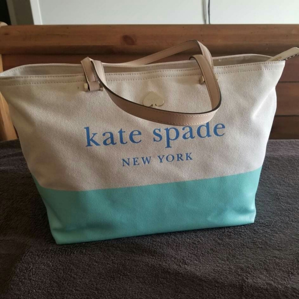 Kate spade tote bag